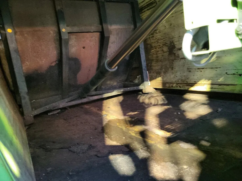 Camión con equipo de cable Scania P360 P360: foto 12