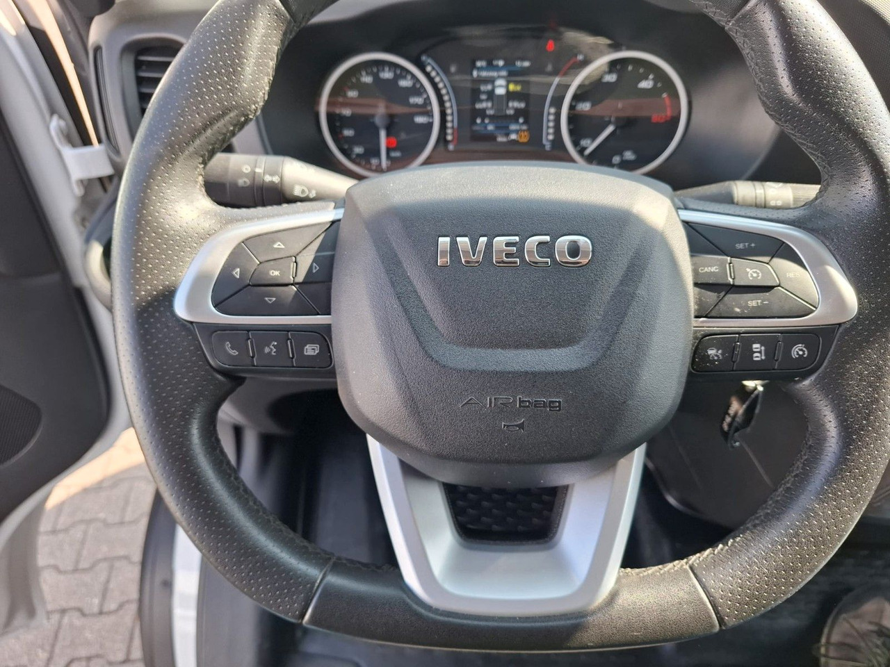 Furgoneta con lona Iveco 72-210P/A8,Luft,HiMatic,LBW,Schiebepl.,: foto 9