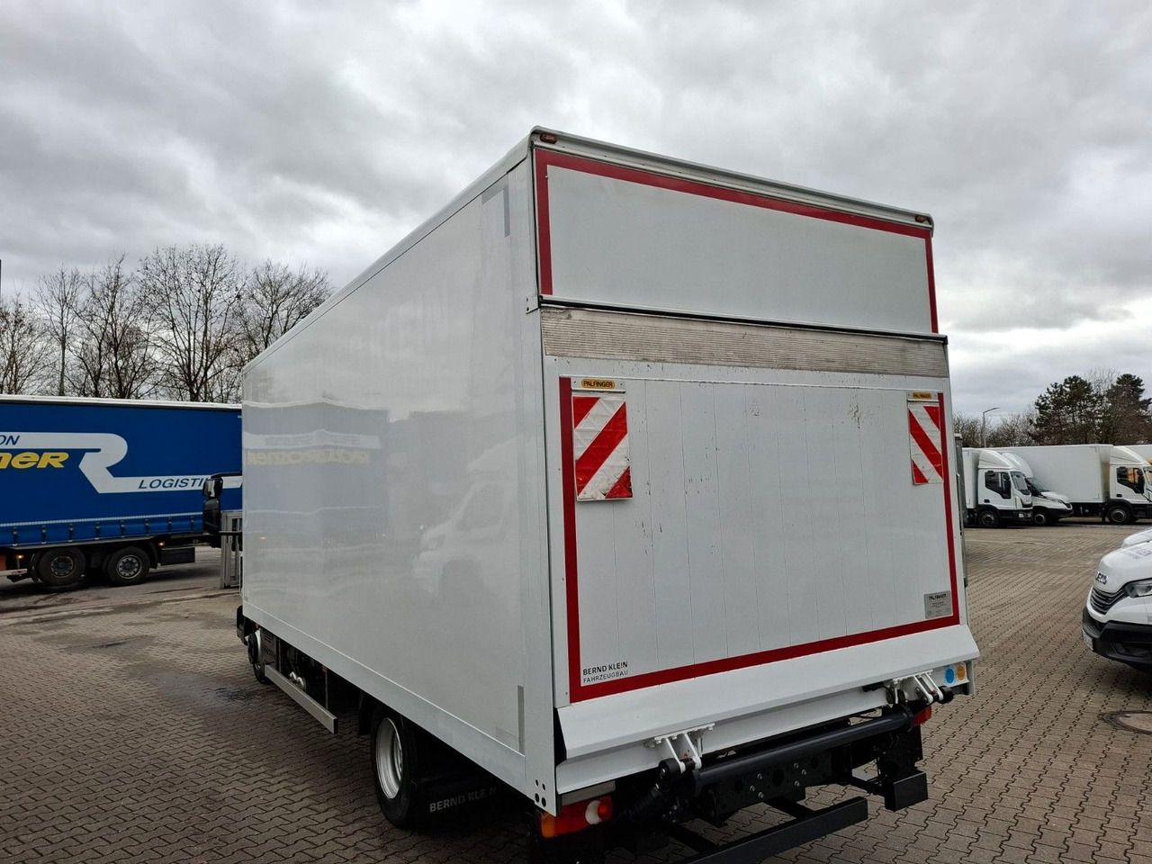 Iveco ML75-210P, Koffer, LBW, Klima, Luft,.. - Furgoneta caja cerrada: foto 4 Iveco ML75-210P, Koffer, LBW, Klima, Luft,.. - Furgoneta caja cerrada: foto 4