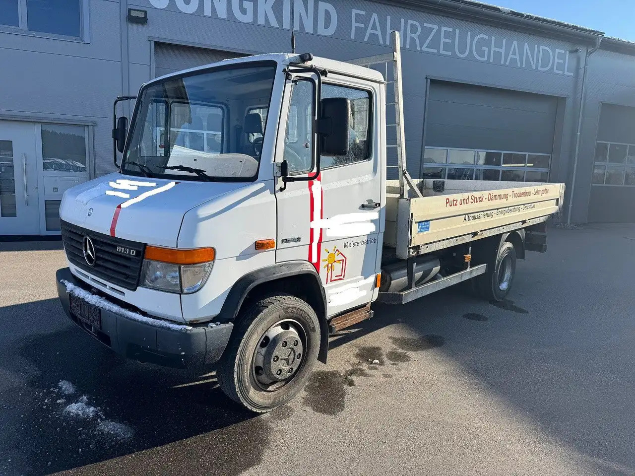 Mercedes-Benz Vario 813D Pritsche Lang AHK - Camión caja abierta: foto 1 Mercedes-Benz Vario 813D Pritsche Lang AHK - Camión caja abierta: foto 1