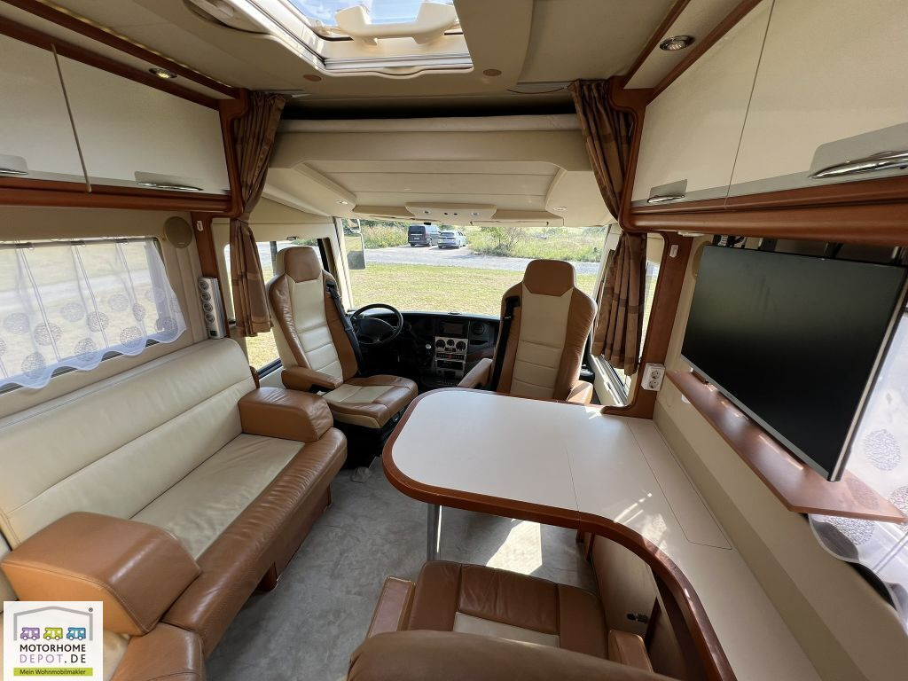 Carthago Liner 62 LE viele Extras - hohe Autarkie - Autocaravana integral: foto 4 Carthago Liner 62 LE viele Extras - hohe Autarkie - Autocaravana integral: foto 4