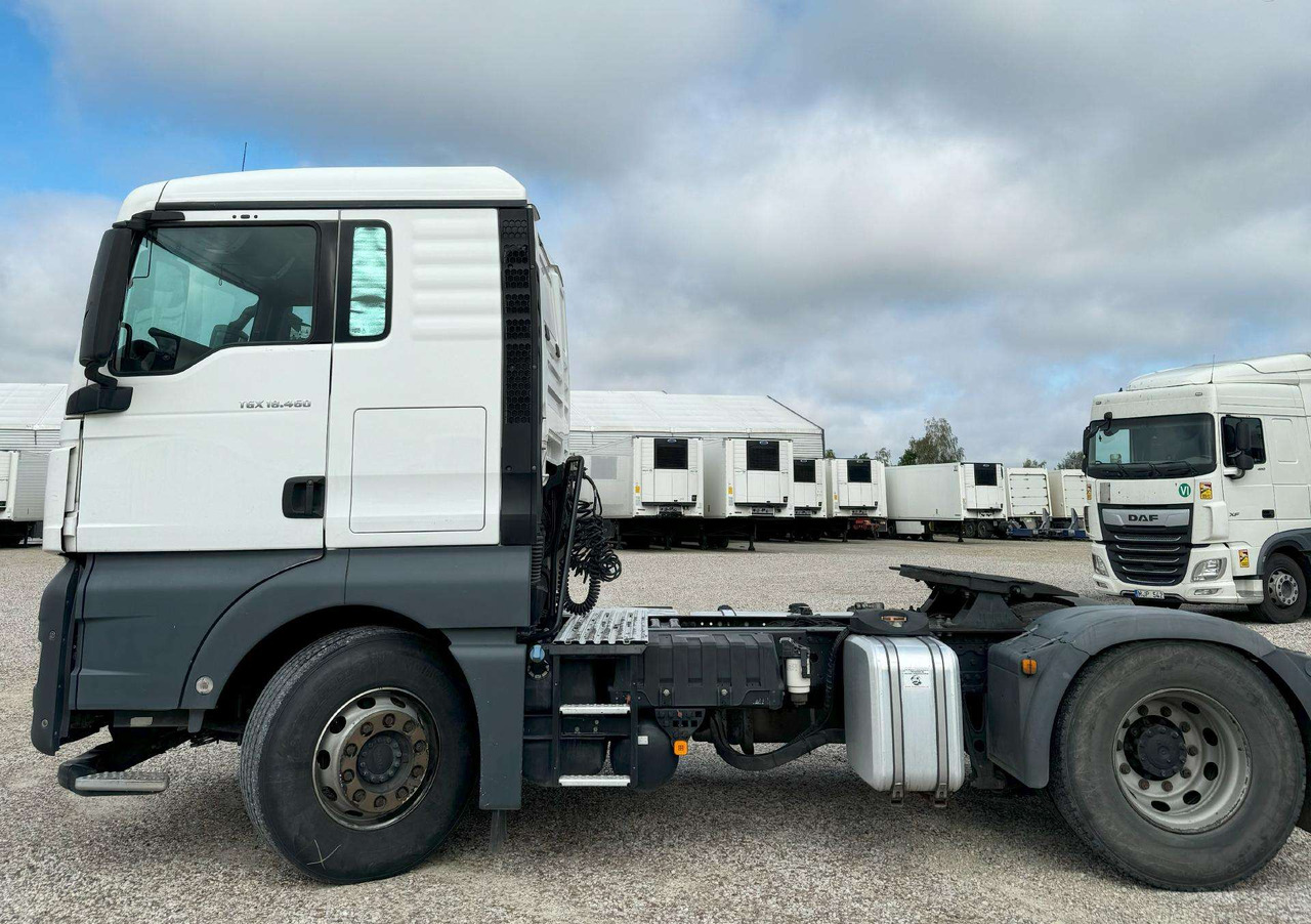 MAN TGX 18.460 4X2 BLS HIDRAULIKA - Cabeza tractora: foto 3 MAN TGX 18.460 4X2 BLS HIDRAULIKA - Cabeza tractora: foto 3