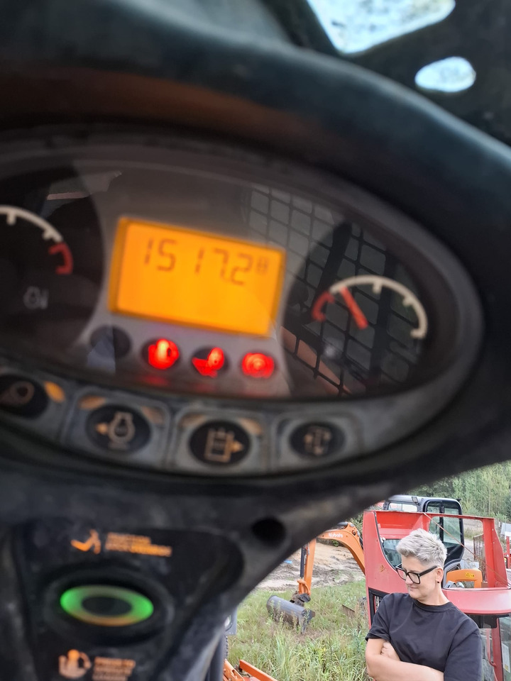 BOBCAT S450 - Minicargadora: foto 4 BOBCAT S450 - Minicargadora: foto 4