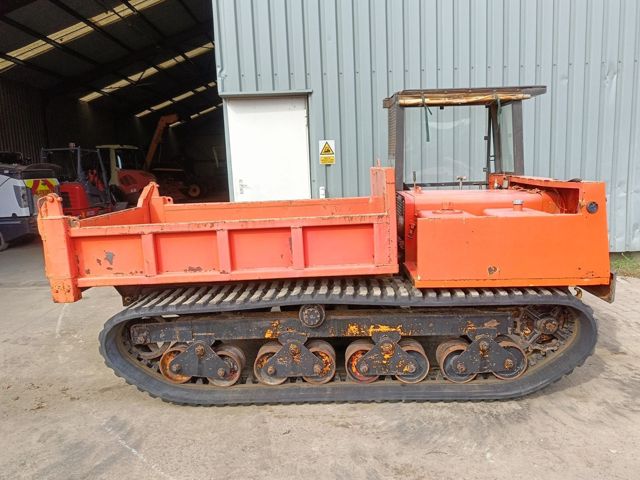 MOROOKA - Dúmper de cadenas: foto 4 MOROOKA - Dúmper de cadenas: foto 4