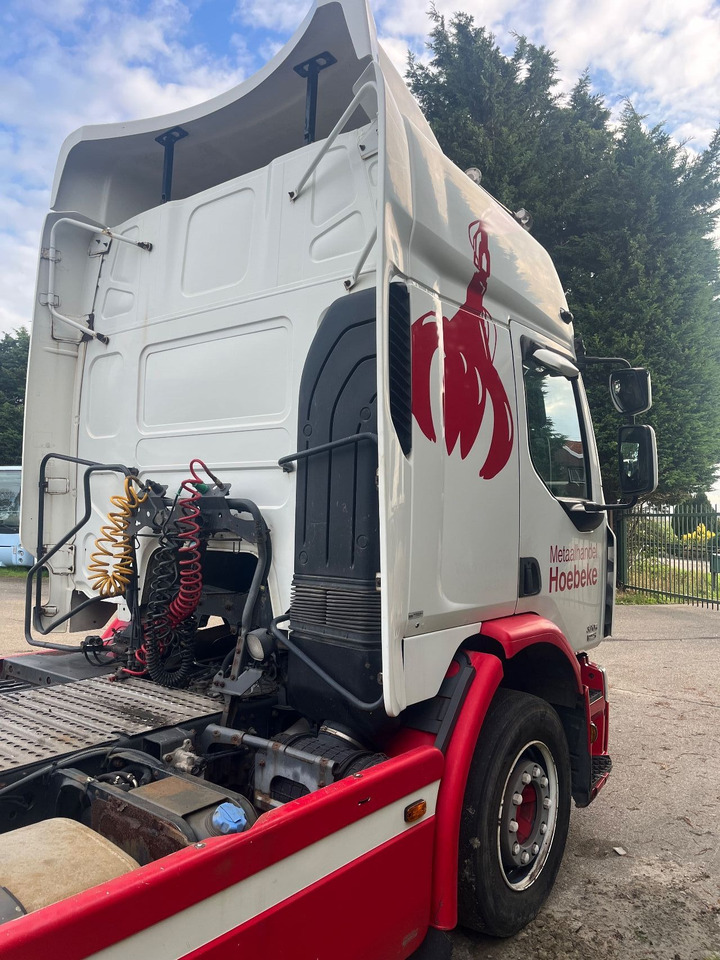 Renault Premium 320 - Cabeza tractora: foto 4 Renault Premium 320 - Cabeza tractora: foto 4