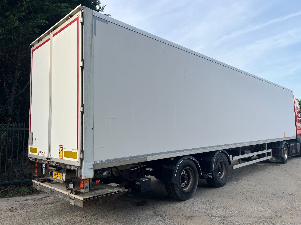 LAG 0-2-33 - Semirremolque caja cerrada: foto 3 LAG 0-2-33 - Semirremolque caja cerrada: foto 3
