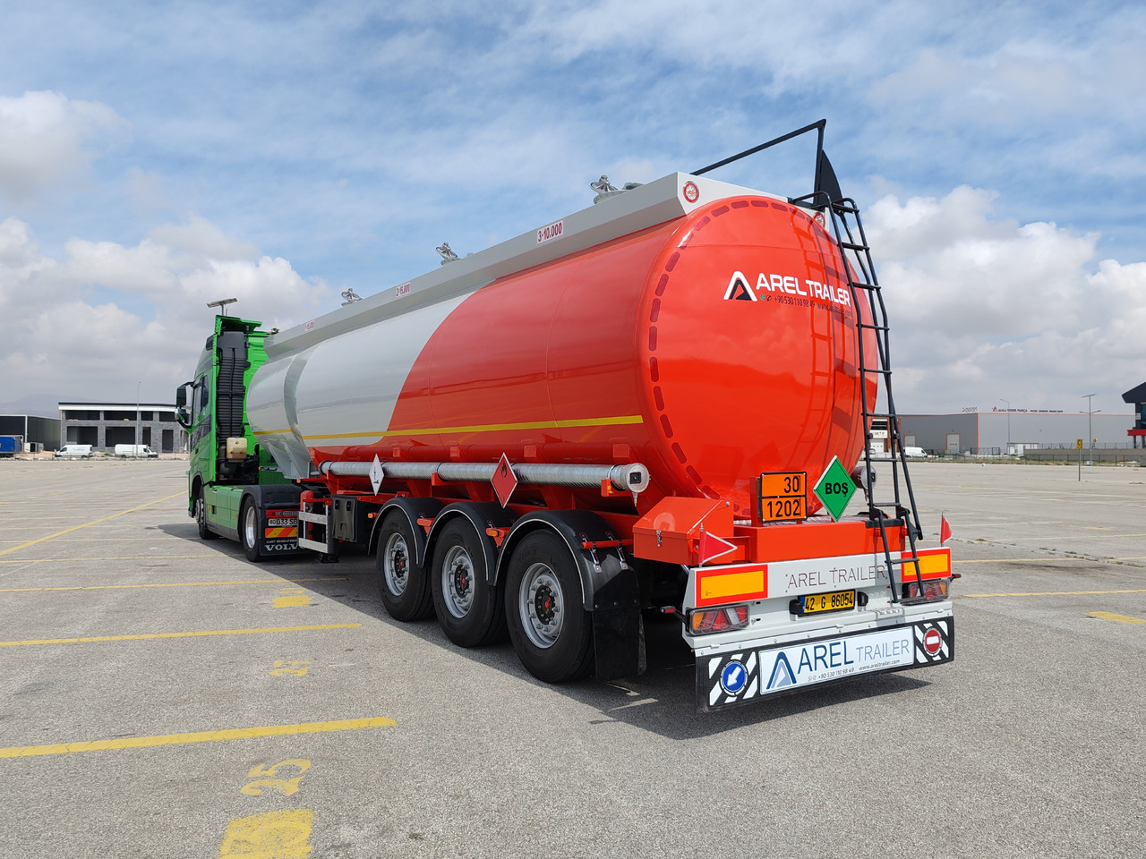 AREL TRAILER FUEL TANKER TRAILER - Semirremolque cisterna: foto 1 AREL TRAILER FUEL TANKER TRAILER - Semirremolque cisterna: foto 1