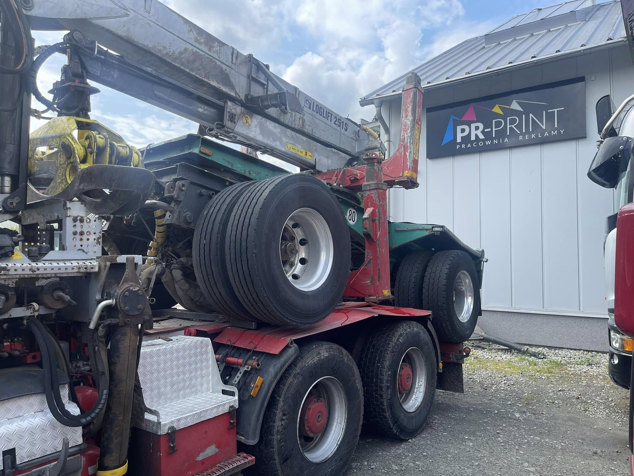 Camión forestal, Camión grúa HUTTNER: foto 11 Camión forestal, Camión grúa HUTTNER: foto 11