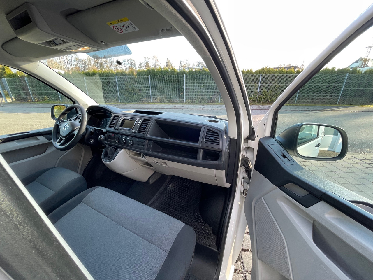 Furgón VOLKSWAGEN T6 Transporter Klima/PDC/AHK/Standheizung: foto 12