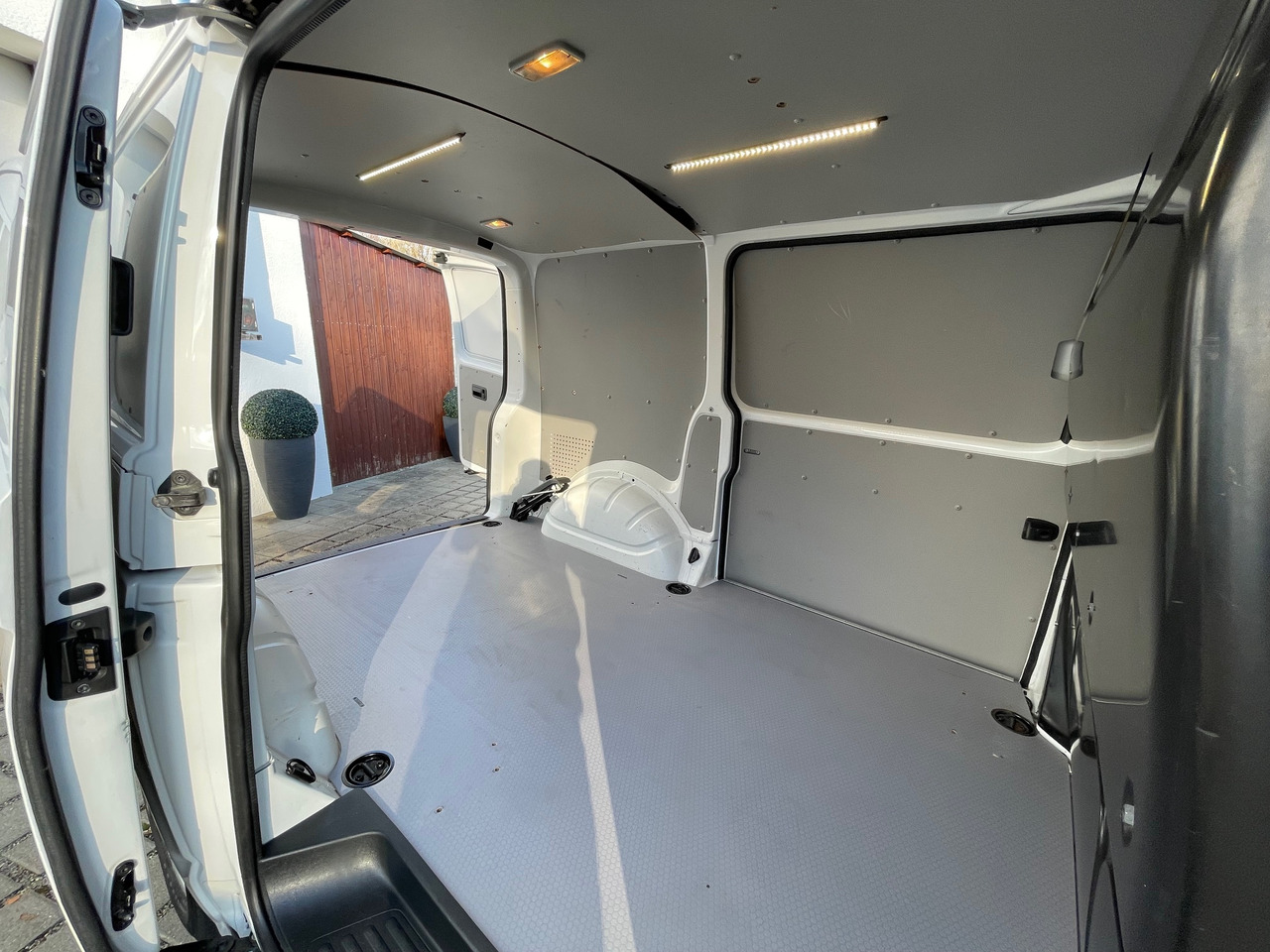 Furgón VOLKSWAGEN T6 Transporter Klima/PDC/AHK/Standheizung: foto 8