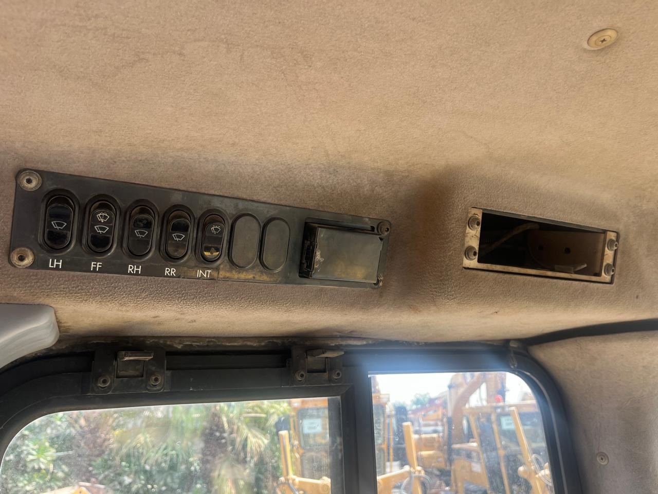 KOMATSU D155-A-6 - Bulldozer: foto 4 KOMATSU D155-A-6 - Bulldozer: foto 4