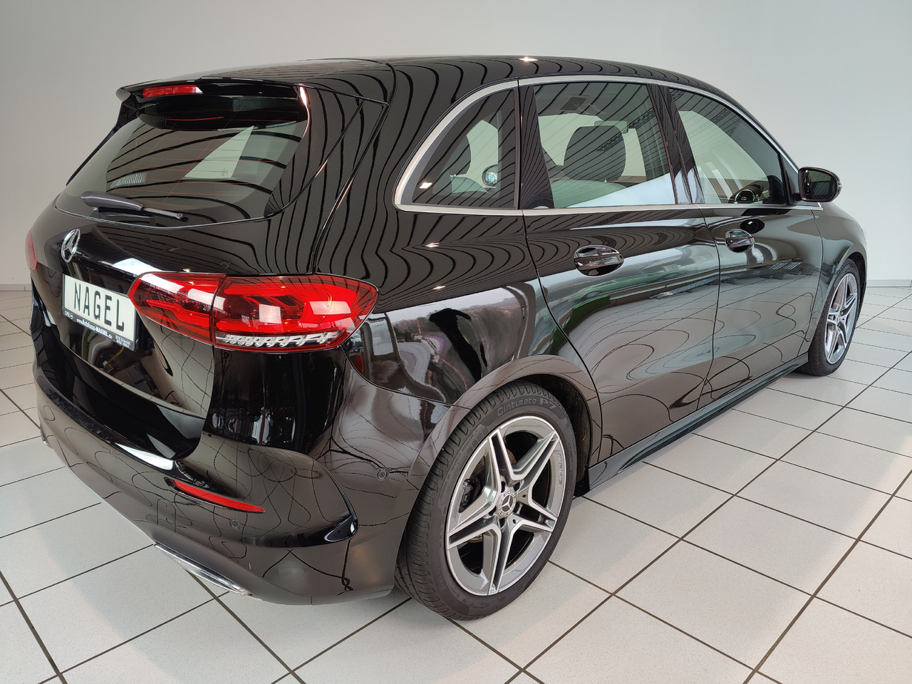 Mercedes-Benz B 200 d 8G-DCT AMG Line Navi LED Sport DAB Rükam - Coche: foto 4 Mercedes-Benz B 200 d 8G-DCT AMG Line Navi LED Sport DAB Rükam - Coche: foto 4