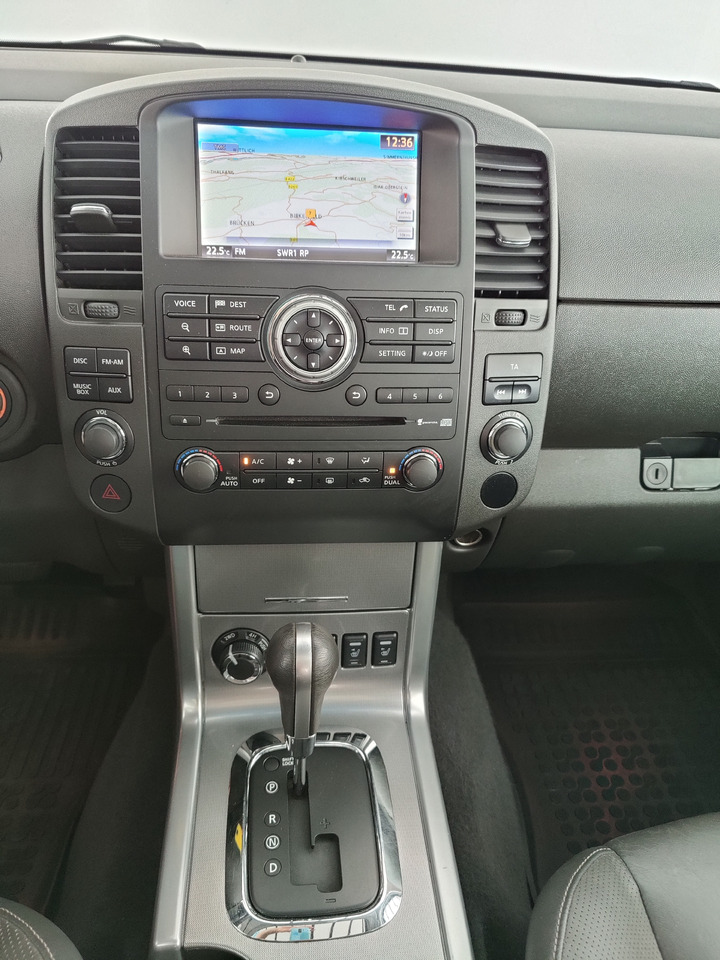 Pick-up Nissan Navara Pickup (D40M)(05.2005->) Double Cab LE V6 4X4 Navi Kam Leder SHZ AHK: foto 12