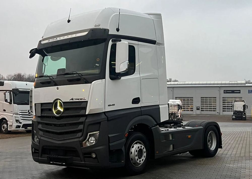 Cabeza tractora Mercedes-Benz ACTROS 1845: foto 15 Cabeza tractora Mercedes-Benz ACTROS 1845: foto 15