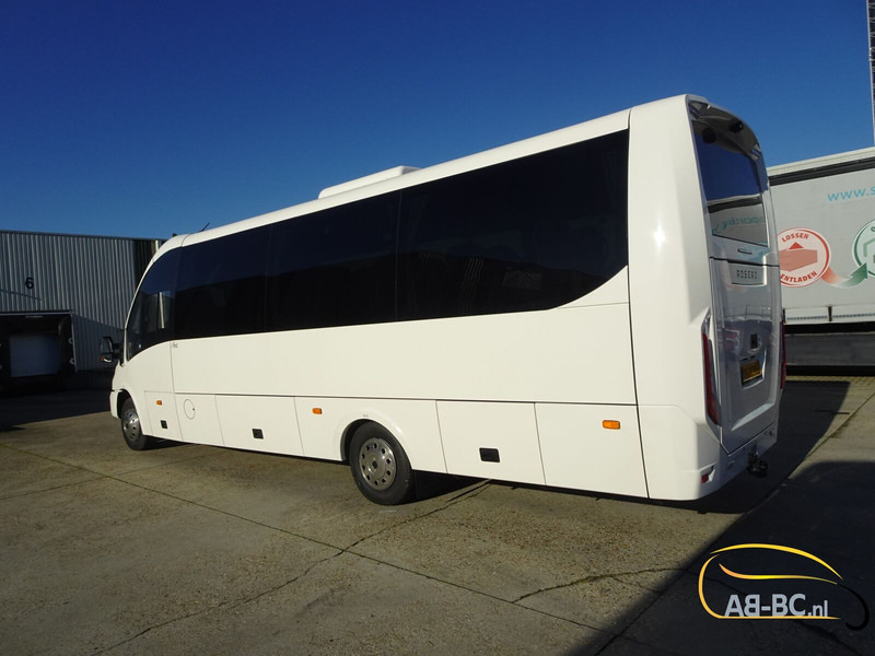 Autocar nuevo Iveco New Rosero First 31 seats EURO 6: foto 17