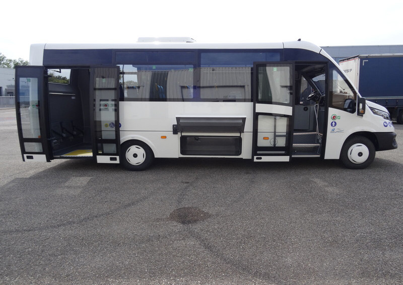 Autobús suburbano nuevo Iveco Rosero First - 24 Seats EURO 6: foto 6 Autobús suburbano nuevo Iveco Rosero First - 24 Seats EURO 6: foto 6