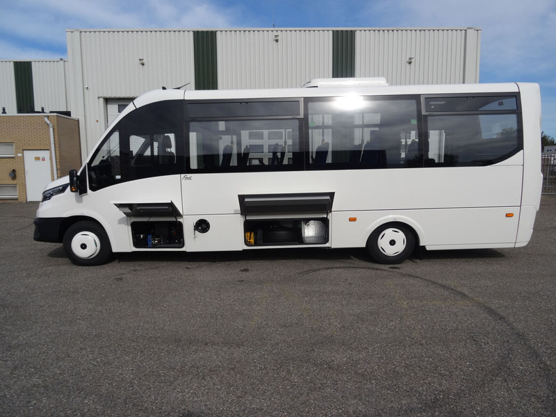 Autobús suburbano nuevo Iveco Rosero First - 24 Seats EURO 6: foto 16 Autobús suburbano nuevo Iveco Rosero First - 24 Seats EURO 6: foto 16