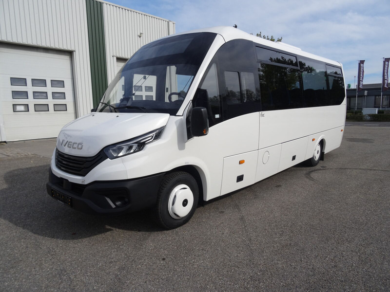 Autobús suburbano nuevo Iveco Rosero First - 24 Seats EURO 6: foto 19 Autobús suburbano nuevo Iveco Rosero First - 24 Seats EURO 6: foto 19