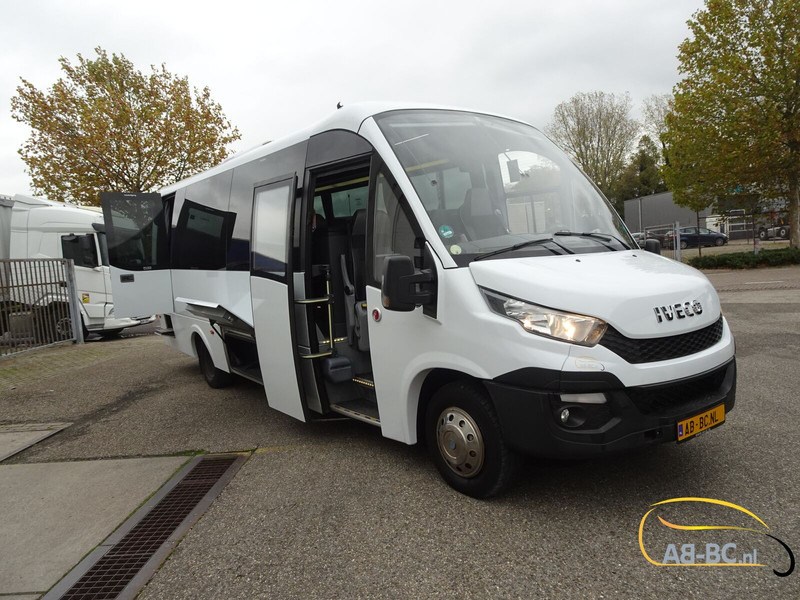 Iveco Rosero First - Autobús suburbano: foto 2 Iveco Rosero First - Autobús suburbano: foto 2