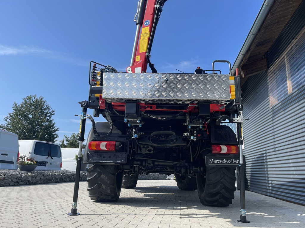 Unimog U318 - UHN mit Ladekran und Forstgreifer , Traumzustand - Camión grúa: foto 5 Unimog U318 - UHN mit Ladekran und Forstgreifer , Traumzustand - Camión grúa: foto 5
