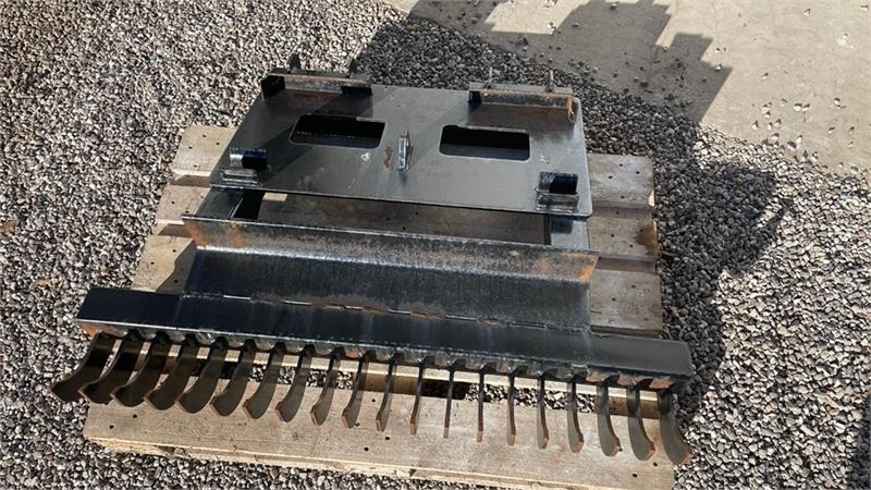 Thaler Rive Rive - Implemento para Maquinaria de construcción: foto 2 Thaler Rive Rive - Implemento para Maquinaria de construcción: foto 2