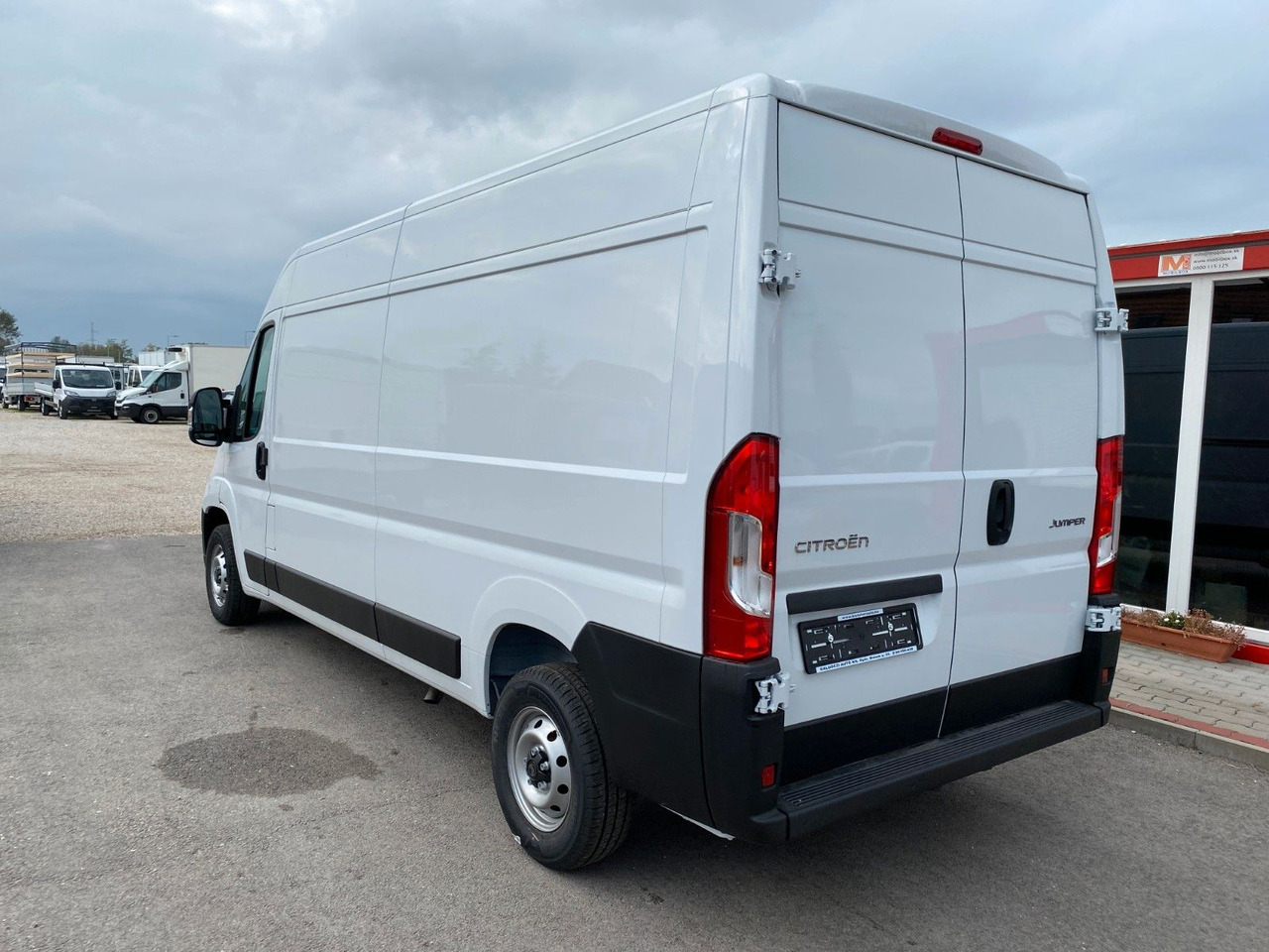 Citroën Jumper Kasten Hochraum 35 L3H2 BlueHDi 140 - Furgón: foto 4 Citroën Jumper Kasten Hochraum 35 L3H2 BlueHDi 140 - Furgón: foto 4
