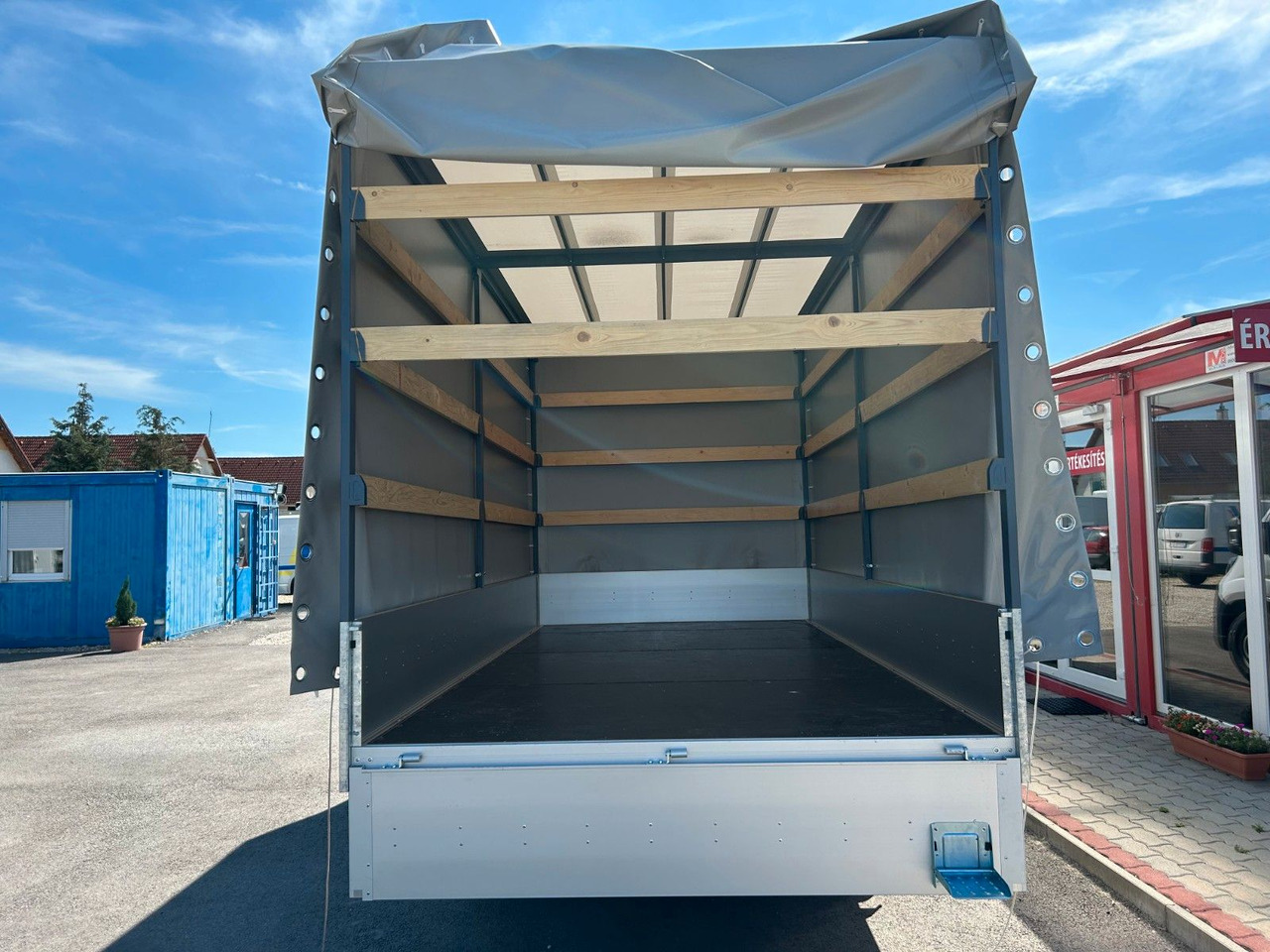 Fiat DUCATO XLWB MAXI Pritsche+Plane - Furgoneta con lona: foto 2 Fiat DUCATO XLWB MAXI Pritsche+Plane - Furgoneta con lona: foto 2