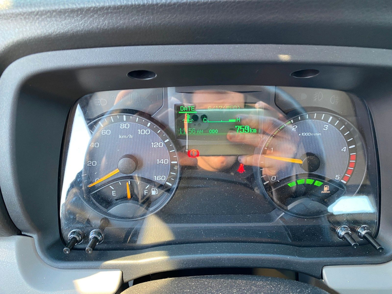 Mitsubishi FUSO CANTER 6C18 4WD PRITSCHE+PM 6522P KRAN - Furgoneta caja abierta: foto 4 Mitsubishi FUSO CANTER 6C18 4WD PRITSCHE+PM 6522P KRAN - Furgoneta caja abierta: foto 4