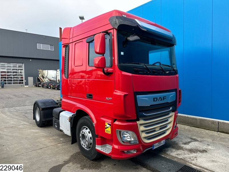 DAF XF 480 EURO 6, Standairco - Cabeza tractora: foto 3 DAF XF 480 EURO 6, Standairco - Cabeza tractora: foto 3