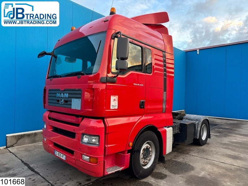 MAN TGA 18 440 EURO 4, Retarder, PTO, Hydraulic - Cabeza tractora: foto 1 MAN TGA 18 440 EURO 4, Retarder, PTO, Hydraulic - Cabeza tractora: foto 1