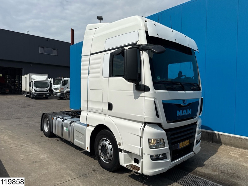MAN TGX 18 460 EURO 6 - Cabeza tractora: foto 3 MAN TGX 18 460 EURO 6 - Cabeza tractora: foto 3