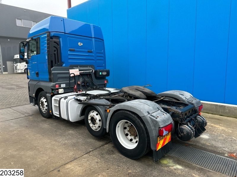 MAN TGX 24 440 6x2, EURO 5, RHD, ADR, PTO - Cabeza tractora: foto 5 MAN TGX 24 440 6x2, EURO 5, RHD, ADR, PTO - Cabeza tractora: foto 5