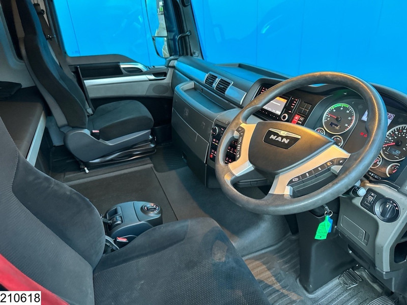MAN TGX 24 440 6x2, EURO 6, RHD, ADR, Hydraulic - Cabeza tractora: foto 5 MAN TGX 24 440 6x2, EURO 6, RHD, ADR, Hydraulic - Cabeza tractora: foto 5