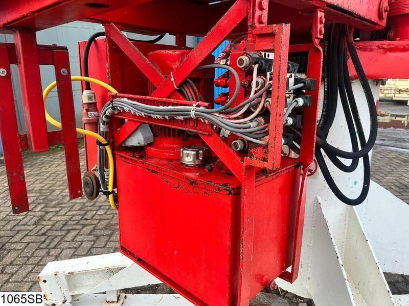 HMT 15M Cicmat, Concrete Pump Arm - Implemento: foto 3 HMT 15M Cicmat, Concrete Pump Arm - Implemento: foto 3