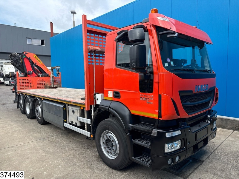 Iveco Stralis 330 CNG 8x2, CNG, Palfinger, Remote, 92.000KM - Camión caja abierta, Camión grúa: foto 4 Iveco Stralis 330 CNG 8x2, CNG, Palfinger, Remote, 92.000KM - Camión caja abierta, Camión grúa: foto 4