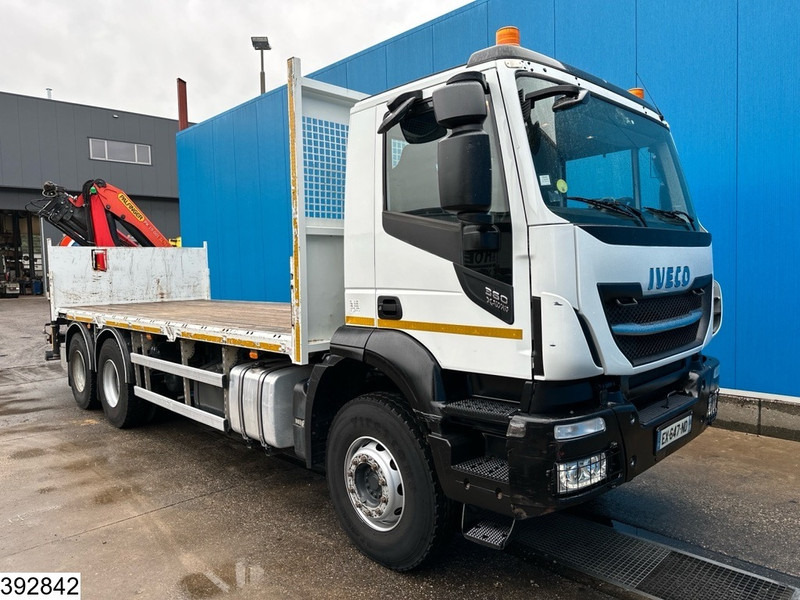 Iveco X-Way 360 6x4, EURO 6. Palfinger, Remote - Camión caja abierta, Camión grúa: foto 3 Iveco X-Way 360 6x4, EURO 6. Palfinger, Remote - Camión caja abierta, Camión grúa: foto 3