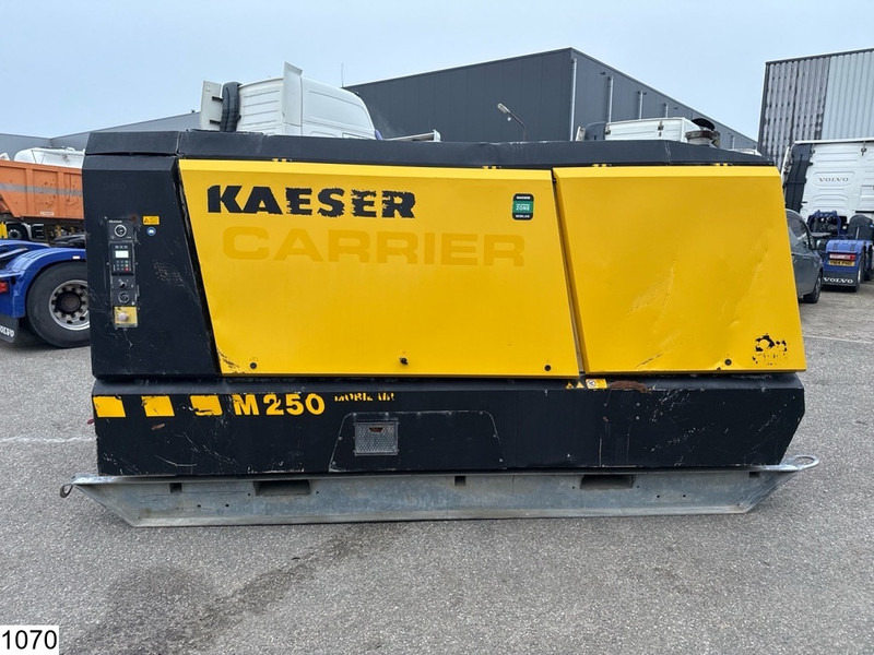 Kaeser M250 1680 h, 8,6 bar, 202 KW - Compresor de aire: foto 2 Kaeser M250 1680 h, 8,6 bar, 202 KW - Compresor de aire: foto 2