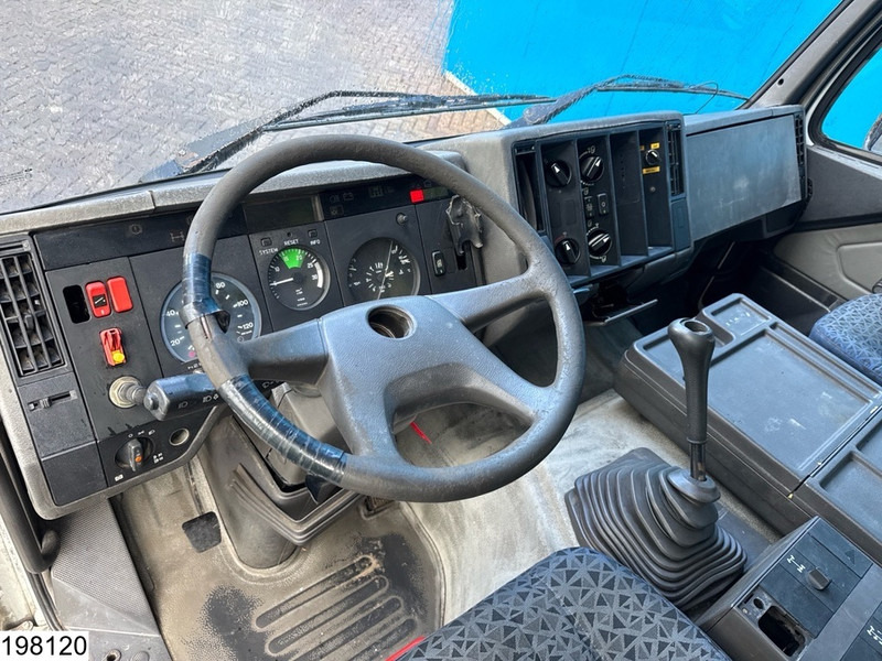 Mercedes-Benz 1820 15375 Liter, LPG GPL, Gastank, Steel suspension - Camión cisterna: foto 5 Mercedes-Benz 1820 15375 Liter, LPG GPL, Gastank, Steel suspension - Camión cisterna: foto 5