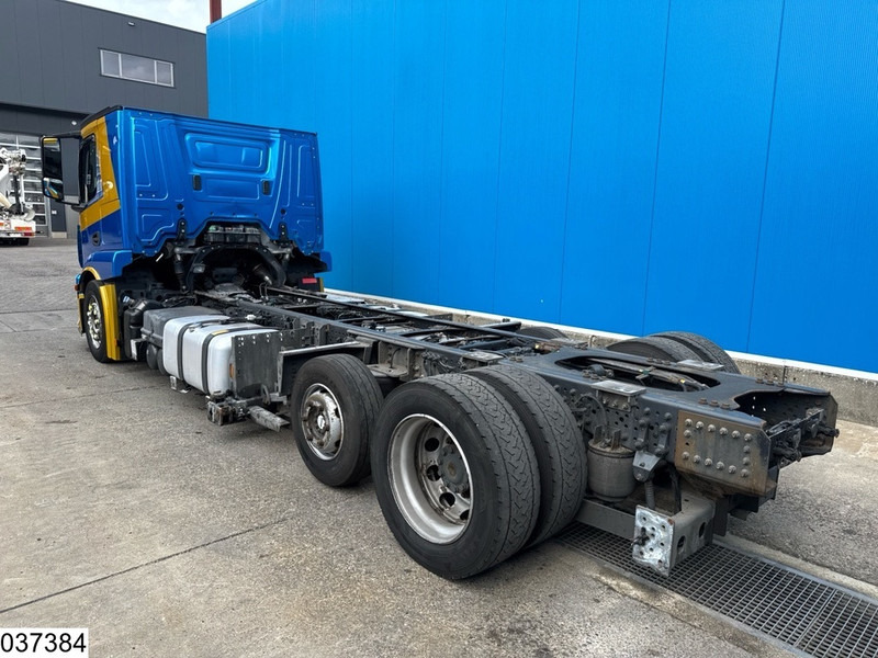 Mercedes-Benz Actros 2443 EURO 6, Hydraulic - Camión chasis: foto 4 Mercedes-Benz Actros 2443 EURO 6, Hydraulic - Camión chasis: foto 4
