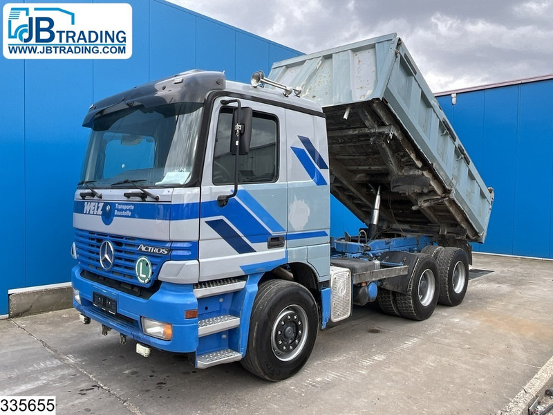 Mercedes-Benz Actros 2643 6x4, EURO 2, Manual, Retarder - Camión volquete: foto 1 Mercedes-Benz Actros 2643 6x4, EURO 2, Manual, Retarder - Camión volquete: foto 1