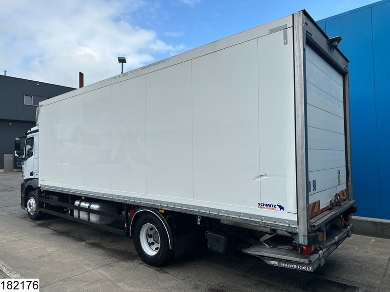 Mercedes-Benz Antos 1842 EURO 6, Dhollandia - Camión caja cerrada: foto 4 Mercedes-Benz Antos 1842 EURO 6, Dhollandia - Camión caja cerrada: foto 4