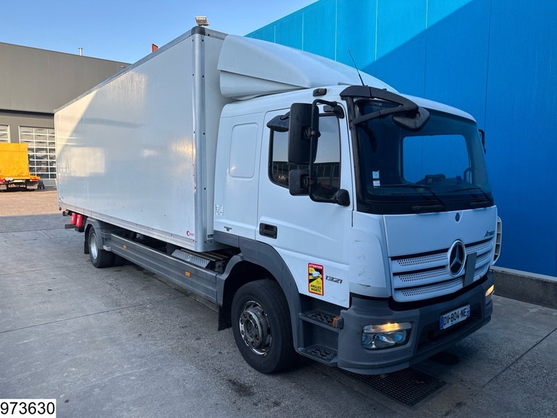Mercedes-Benz Atego 1321 EURO 6, Dhollandia - Camión caja cerrada: foto 3 Mercedes-Benz Atego 1321 EURO 6, Dhollandia - Camión caja cerrada: foto 3