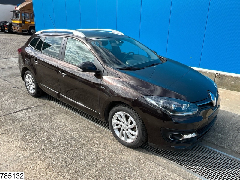 Renault ? Megane 1.5 Price includes VAT - Coche: foto 4 Renault ? Megane 1.5 Price includes VAT - Coche: foto 4