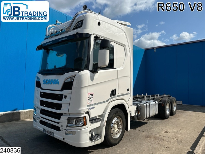 Scania R 650 6X4, EURO 6, Retarder, PTO - Camión chasis: foto 1 Scania R 650 6X4, EURO 6, Retarder, PTO - Camión chasis: foto 1