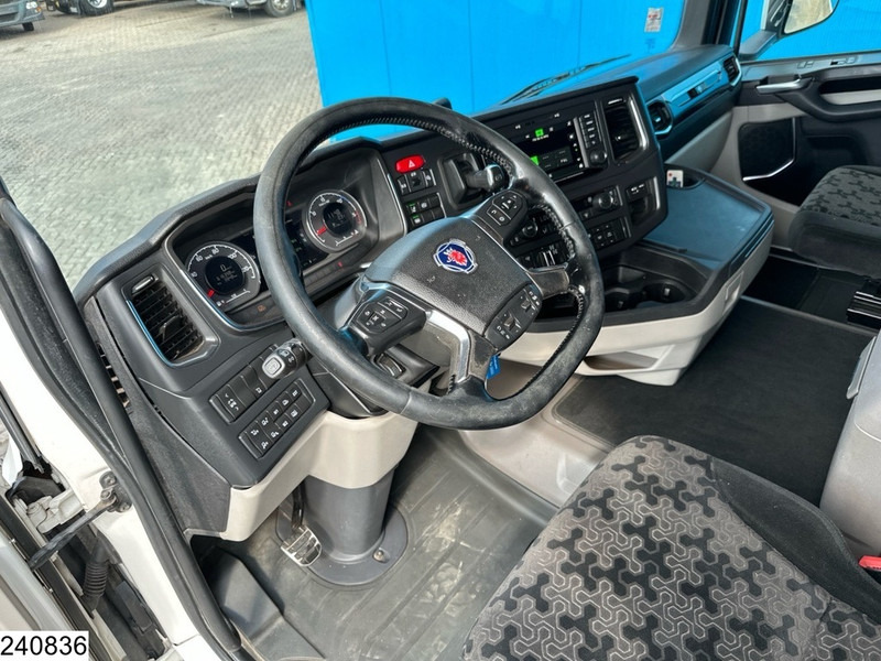 Scania R 650 6X4, EURO 6, Retarder, PTO - Camión chasis: foto 5 Scania R 650 6X4, EURO 6, Retarder, PTO - Camión chasis: foto 5