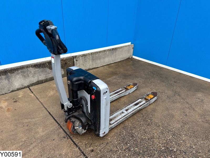 Still ECH 15 1500 kg, 0.19 m, Electric, 278 hours - Transpaleta: foto 2 Still ECH 15 1500 kg, 0.19 m, Electric, 278 hours - Transpaleta: foto 2