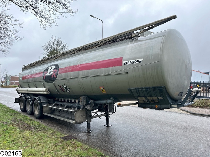 Trailor Fuel 39919 Liter, 9 Compartments - Semirremolque cisterna: foto 2 Trailor Fuel 39919 Liter, 9 Compartments - Semirremolque cisterna: foto 2