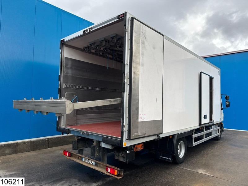 Volvo FL 250 EURO 6, Carrier, Meat hanging rails - Camión frigorífico: foto 2 Volvo FL 250 EURO 6, Carrier, Meat hanging rails - Camión frigorífico: foto 2