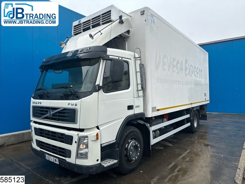Volvo FM9 260 EURO 3, Thermoking - Camión frigorífico: foto 1 Volvo FM9 260 EURO 3, Thermoking - Camión frigorífico: foto 1
