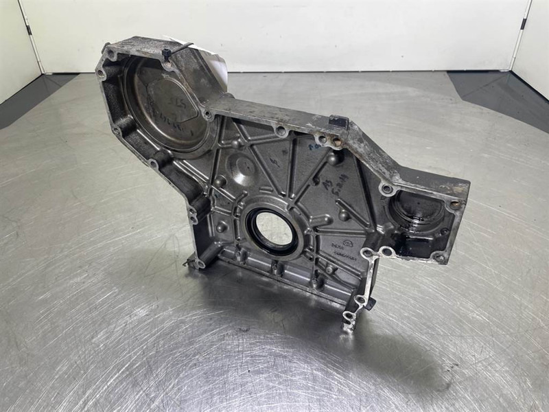 Ahlmann AS900-Cummins B3.3T-4982463-Front cover - Motor para Maquinaria de construcción: foto 1 Ahlmann AS900-Cummins B3.3T-4982463-Front cover - Motor para Maquinaria de construcción: foto 1